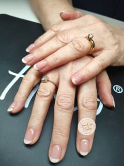 Crisp Gel French Manicure