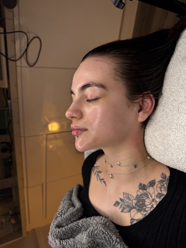 Glass Skin Facial 🥹