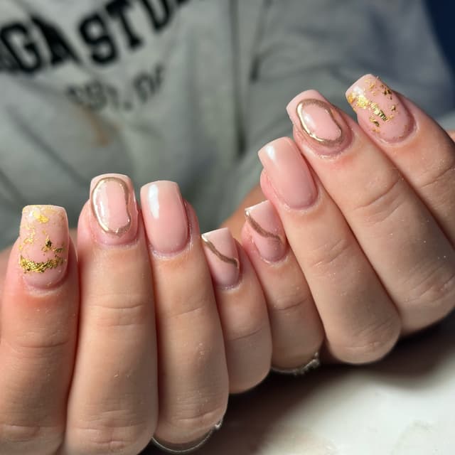 BIAB with tier 2 Nail Art