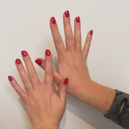 Shellac manicure