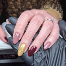 Builder Gel Manicure