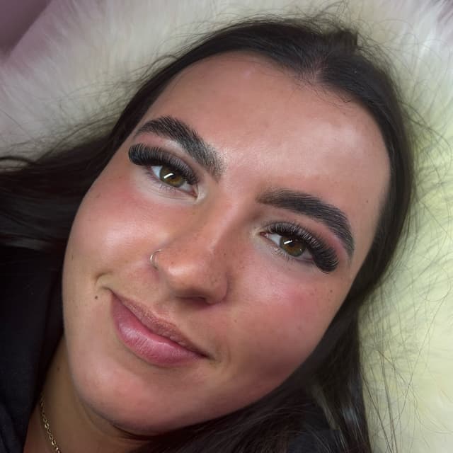 Volume Lashes and Brow Lami