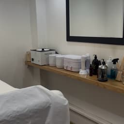Waxing room at Cemaes barbers