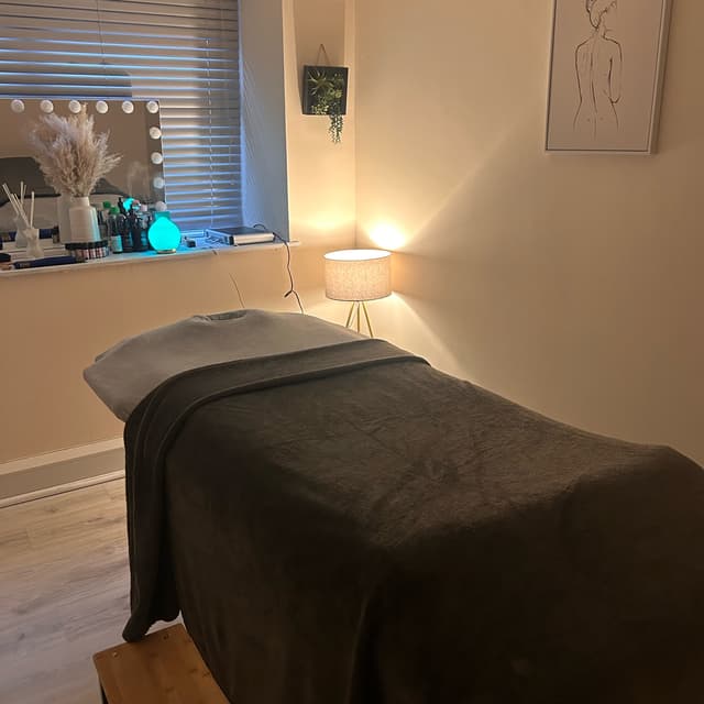 My cosy treatment room at Mae Rae’s in Carville