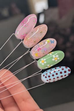 Spring nail art inspo 💅