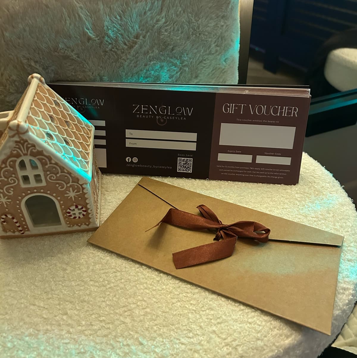 We have digital gift vouchers, which you receive on email.
We also have the option to buy gift vouchers, that come in a beautiful envelope and bow, perfect for Christmas.
You can arrange to collect these from us or we can post them to you. (No additional charge)
Once you have purchased your gift voucher, please contact us and we can arrange collection or postage.
07472 311263