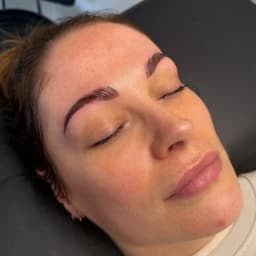 Brow Lamination & Hybrid Tint