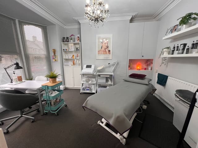 The Salon at 46 Cheltenham Mount