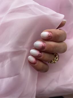 Milky glow nails