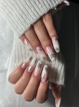 Soft baby boomer with a touch of sparkle ✨