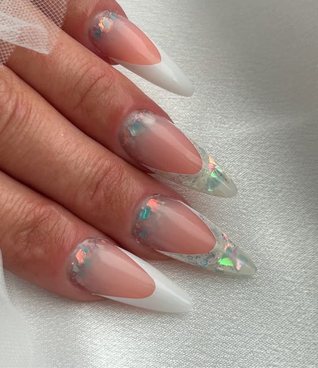 Sculpted french with custom design