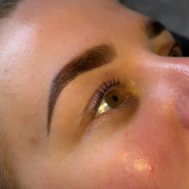 Henna Brow tint & Korean lash lift combo