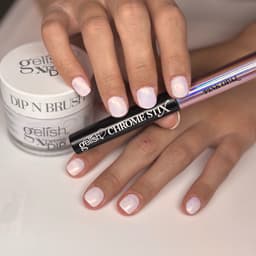 Xpress dip & chrome nail art