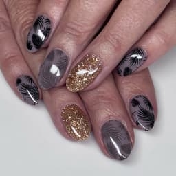 Xpress dip & nail art