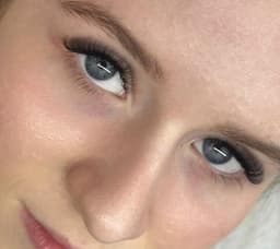 Volume Lash Extensions