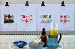 Press-ons & Cuticle oil