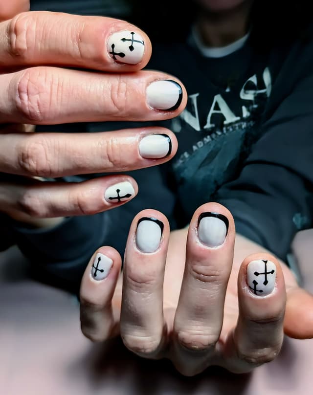 Gothic black BIAB nails