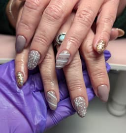 Neutral Christmas hard gel nails