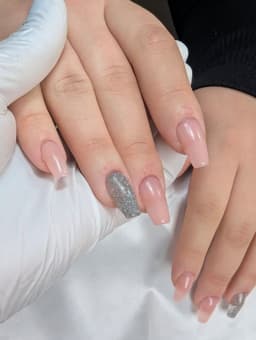 Delicate Xtensions 🩷