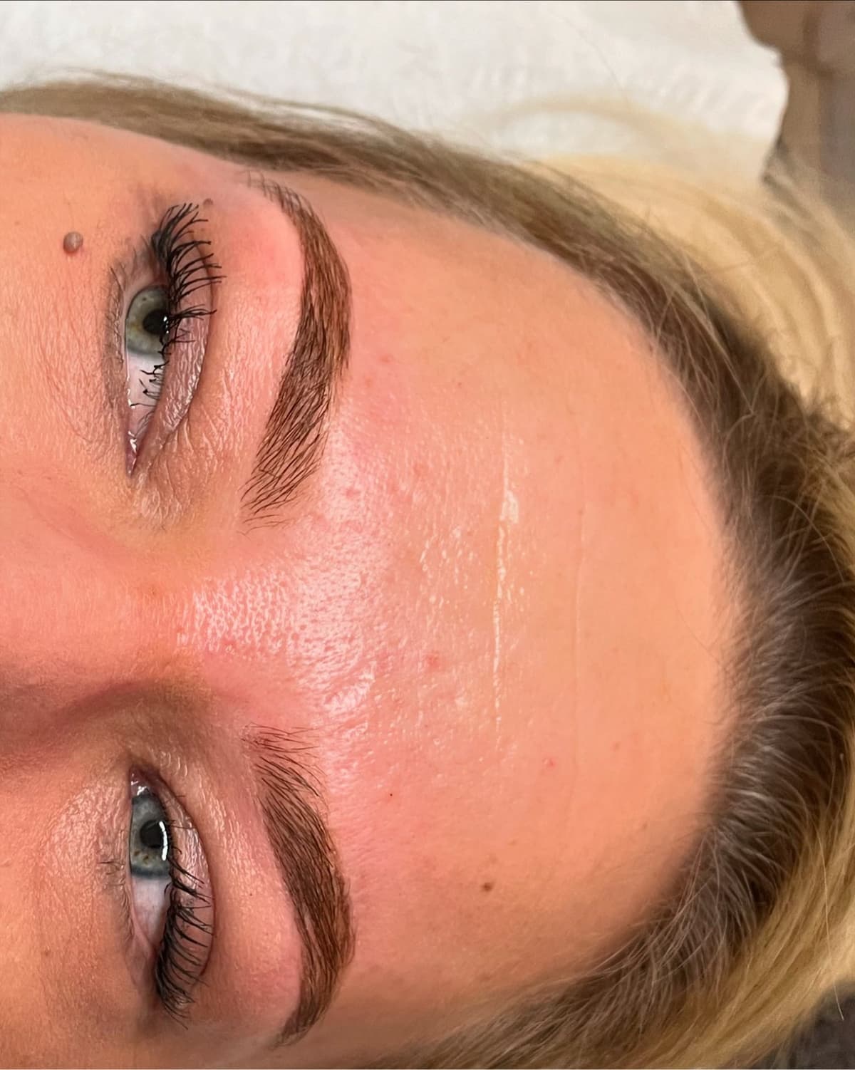 Hybrid Tint & wax - **£25.00**
hybrid tint is a more longer lasting tint with a variety of colours to choose from, leaving a soft or intense stain. it covers grey stubborn hairs much more and lasts up to 6 weeks of colour. Kellie was the first person to bring hybrid tint as a treatment on the island. it’s the most popular treatment she offers.