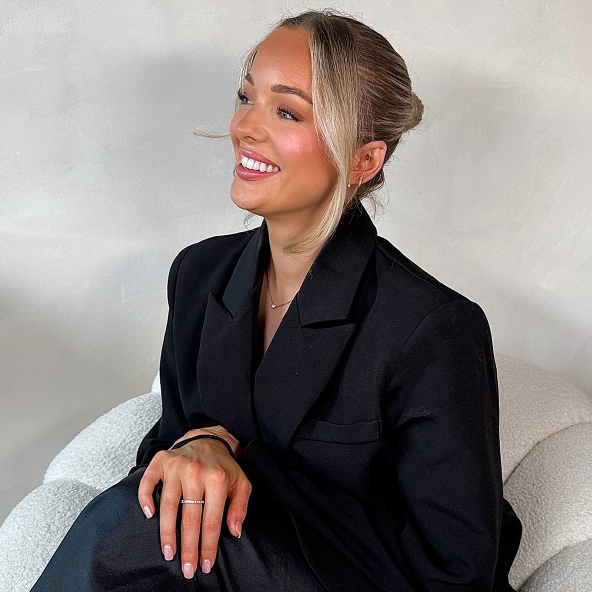 * Grace is my middle name, so that's why I decided to name my business 'By Betty Grace'
* My passion in life really is my work, I love nothing more than making people look and feel fabulous. Wedding makeup will always hold a very special place in my heart
* I love going on walks / to the gym, it's big self-care for me. Whether that's going on a run, weight-lifting or pilates
* I have two gorgeous cats called Dahlia & Ava-Tuna with my boyfriend
* Being on holiday, especially somewhere warm is heavenly to me, especially if I've got a spicy margarita in hand!