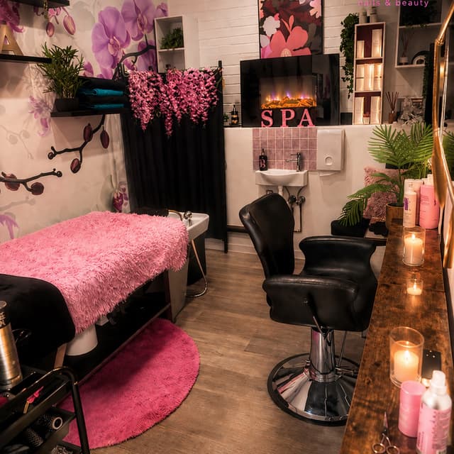 Polish’d Nails & Beauty