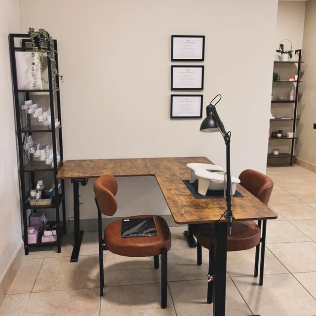 Nail studio side view