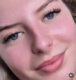 Angel (Mascara/Wet-Effect) Lash Set