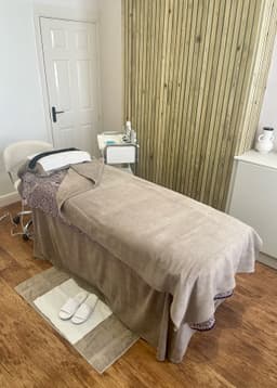 Salon Based Appiontments Available