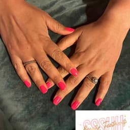Gel manicure