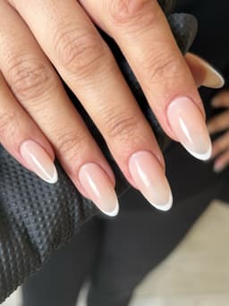 French Manicure