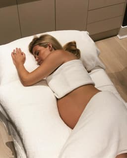 Pregnancy Massage (90 Mins) | £105 - 100 Minutes