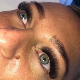 PrettyBeaut Volume Lashes