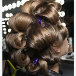Pin curls for bouncy blow-dry