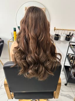 Weft extensions