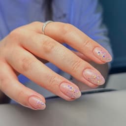 019 BIAB WITH GLITTER OMBRÉ