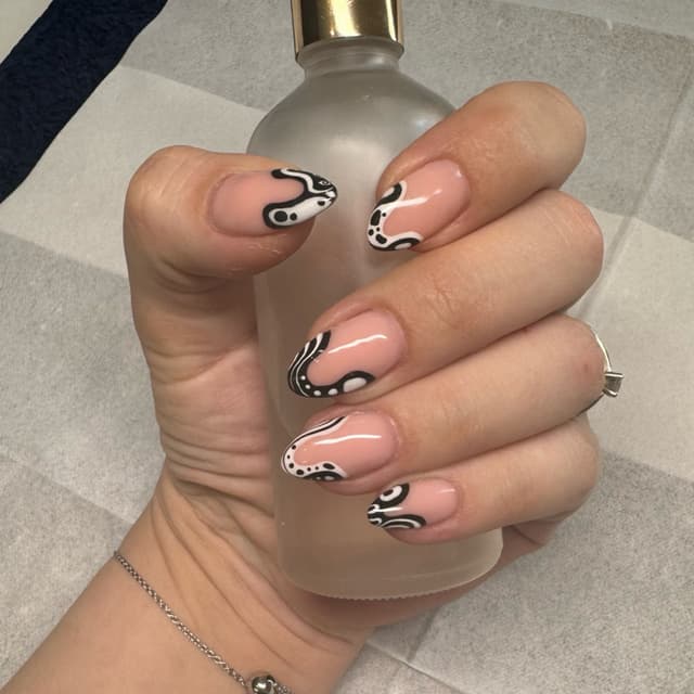 Alternative French tips