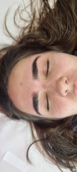 Brow styling