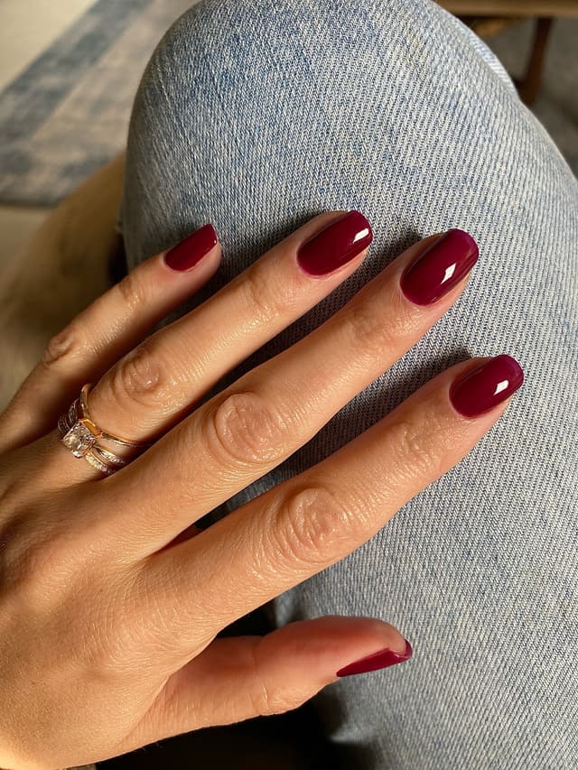 Bio sculpture Signature Manicure