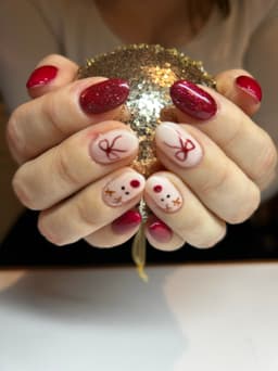 BIAB with gold nail art