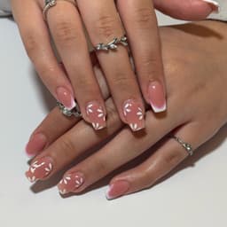 Builder gel with French tips and flowers