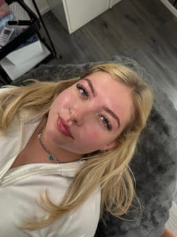 Angel lashes & Brow wax + stain