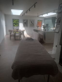 When your a busy mom and Finally get a whole 70 minutes to yourself Pure Bliss ✨