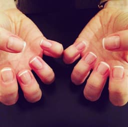 Shallac french Tips