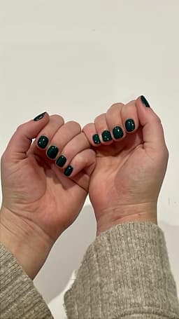 Shellac manicure