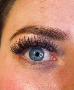 Volume lash extensions