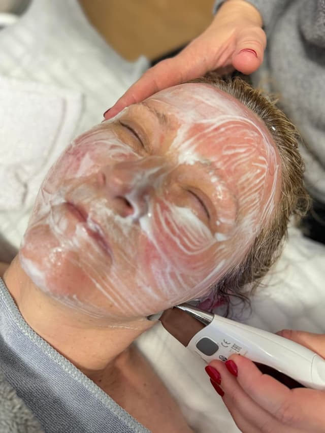 Facial