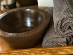 PINKS BOUTIQUE ORGANIC LUXURY MANICURE