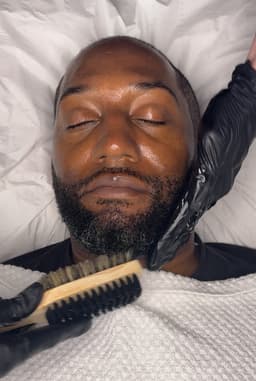 Men’s Facial & Beard Grooming