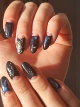 Medium  nails tier 4